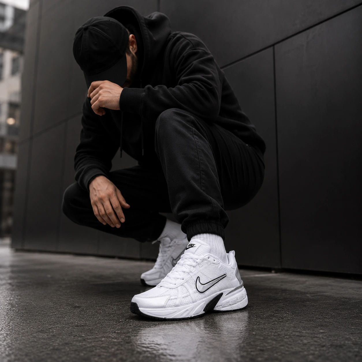 کفش ورزشی نایک وی تو کی ران NIKE V2K RUN-سفید