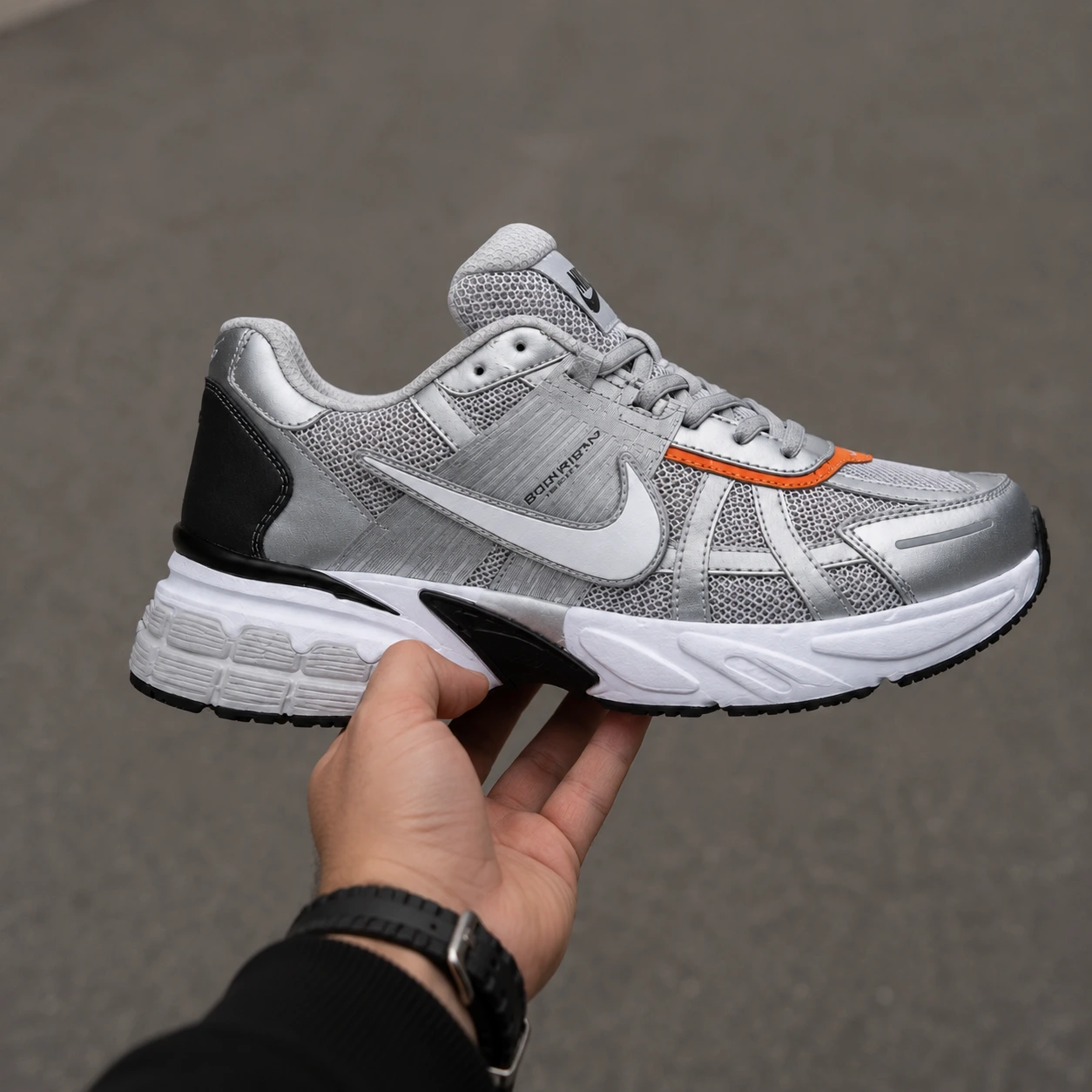 کفش ورزشی نایک وی تو کی ران NIKE V2K RUN-طوسی